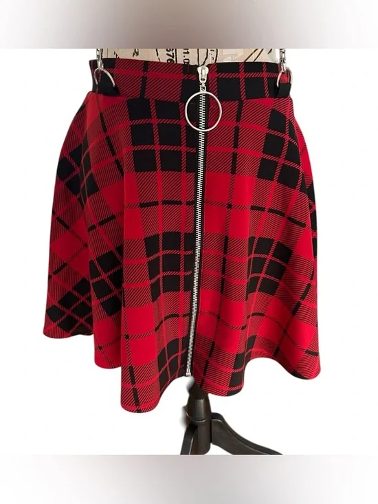 Red Black Plaid Skater Mini Skirt O Ring Zip Suspender Goth Punk Small Indie - Picture 11 of 11